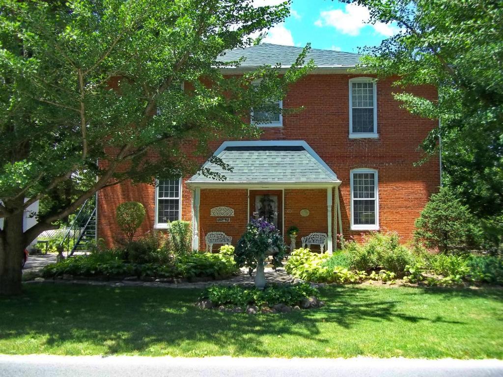 The Rivers Edge Executive Suites Tiffin Exterior foto